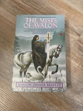 The Mists of Avalon by Marion Zimmer Bradley - Softcover, Green Cover